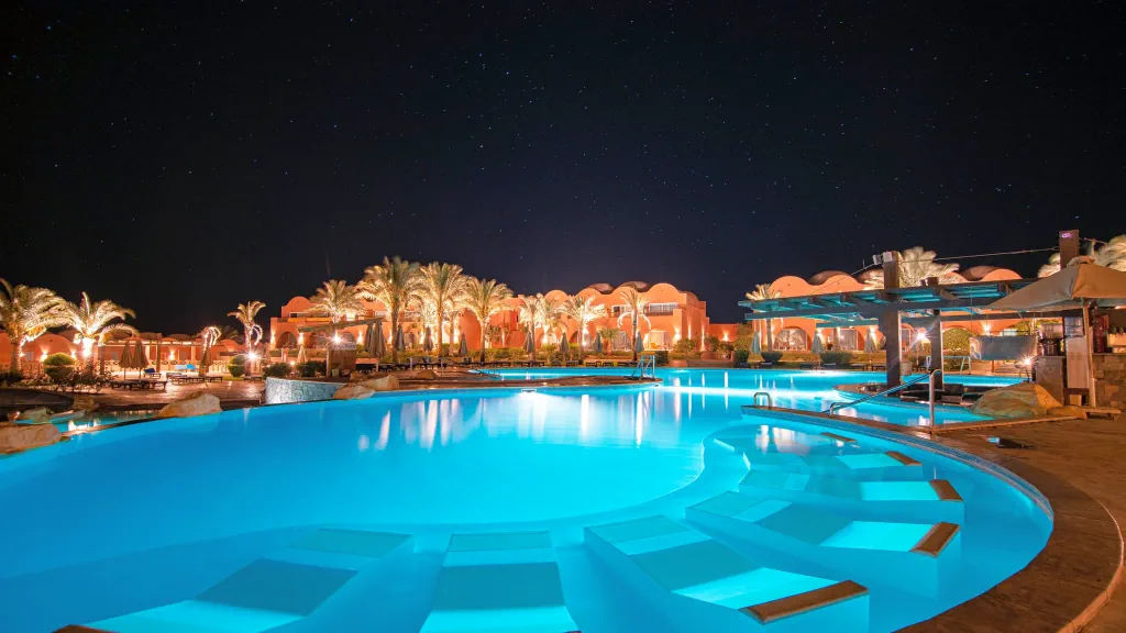 الفندق نوفوتيل مرسى علم - مرسى علم